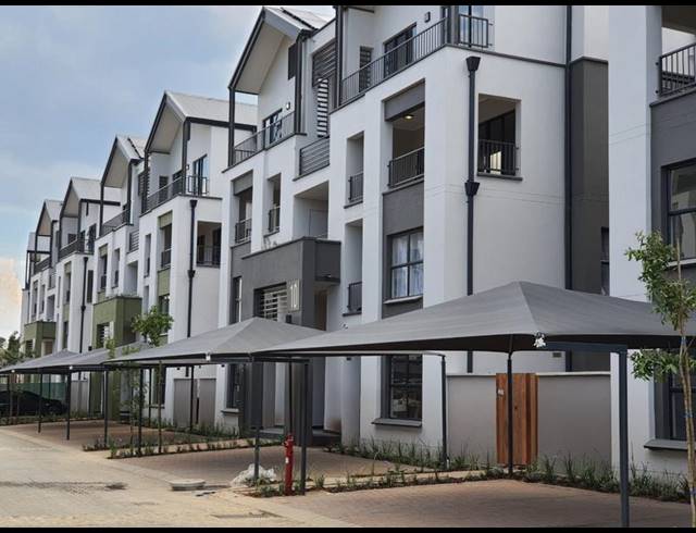 2 BEDROOM APARTMENT FOR SALE IN WATERFALL